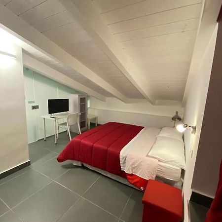 Le Stanze Dei Desideri Hotel Caserta Ngoại thất bức ảnh