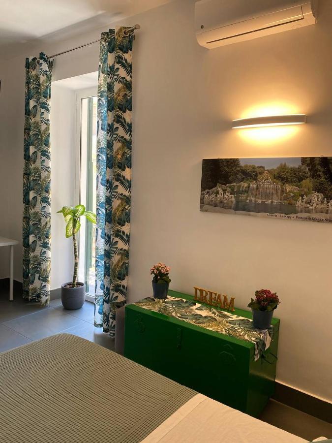 Le Stanze Dei Desideri Hotel Caserta Ngoại thất bức ảnh