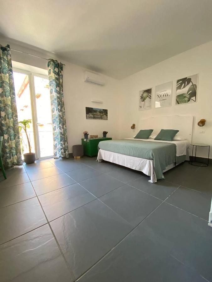 Le Stanze Dei Desideri Hotel Caserta Ngoại thất bức ảnh