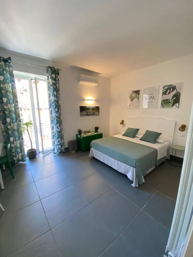 Le Stanze Dei Desideri Hotel Caserta Ngoại thất bức ảnh